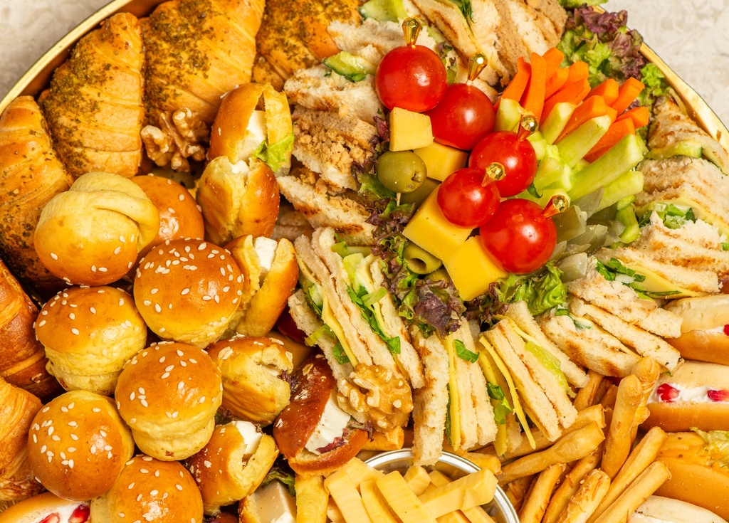 SAVORY GATHERING PLATTER