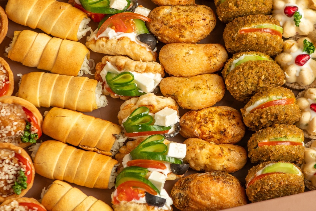CLASSIC CANAPE BOX