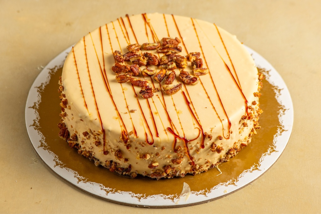 CARAMEL PECAN ICE CREAM CAKE