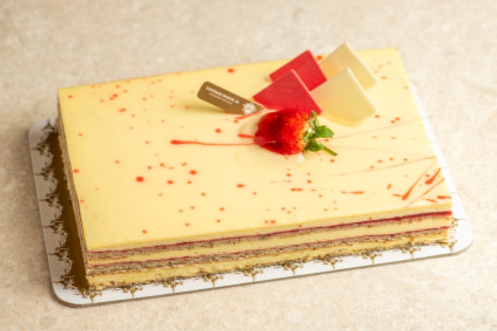 STRAWBERRY VANILLA