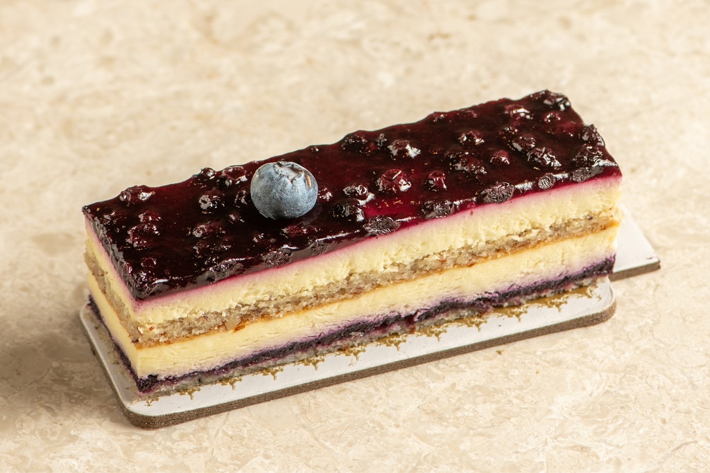 BLUEBERRY CHEESECAKE (PASTRY)