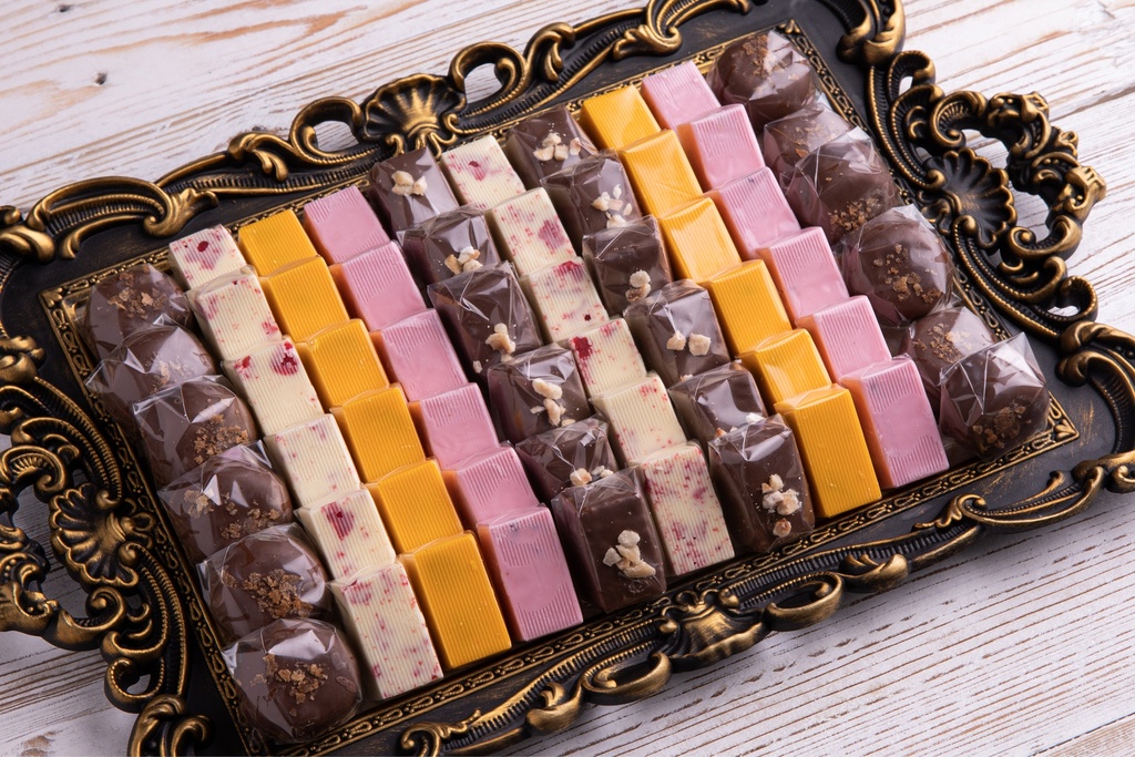 CHOCOLATE  (13 BD)