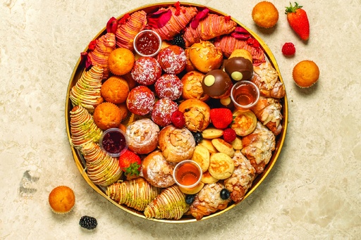 SWEET GATHERING PLATTER