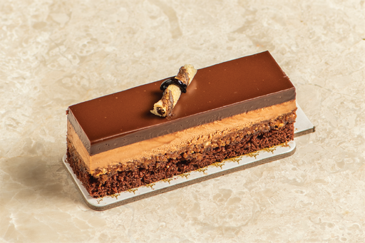 [00237] CHOCOLATE LAVA (PASTRY)